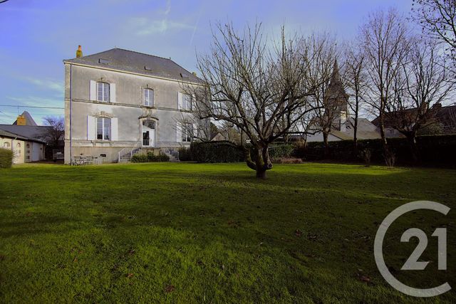 Maison à vendre - 7 pièces - 222,29 m2 - Louvigne - 53 - PAYS-DE-LOIRE