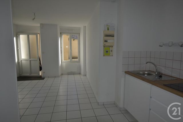 Appartement F2 à louer - 2 pièces - 41,11 m2 - St Berthevin - 53 - PAYS-DE-LOIRE