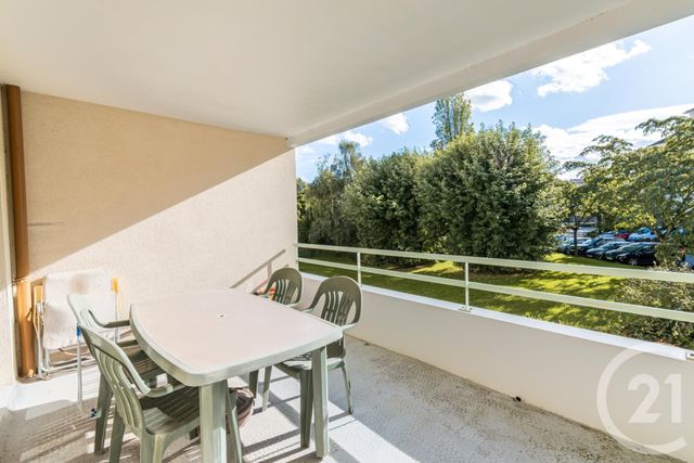 Appartement T3 à louer - 3 pièces - 81,33 m2 - Laval - 53 - PAYS-DE-LOIRE